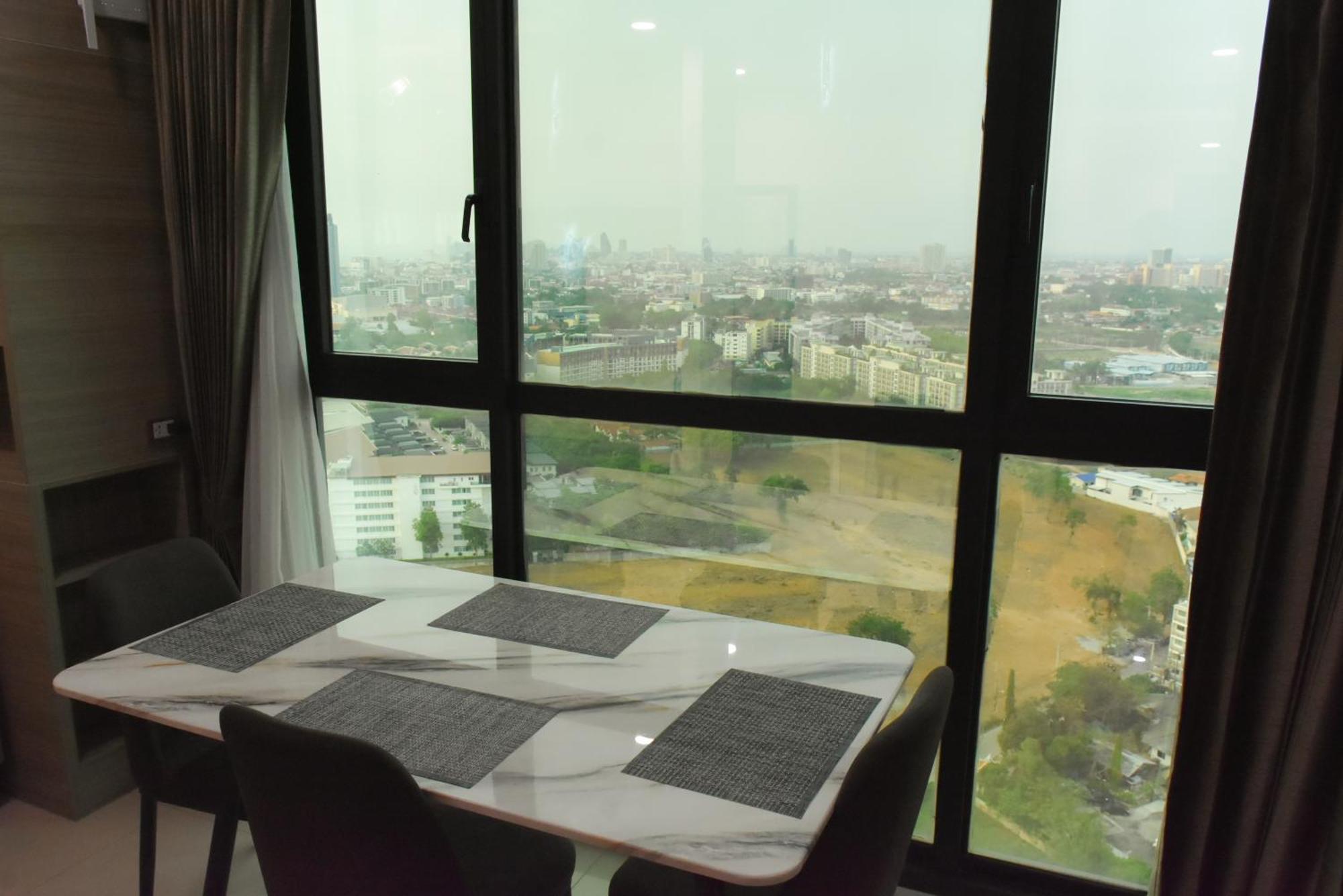 Dusit Grand Condo View 乔木提恩海滩 客房 照片
