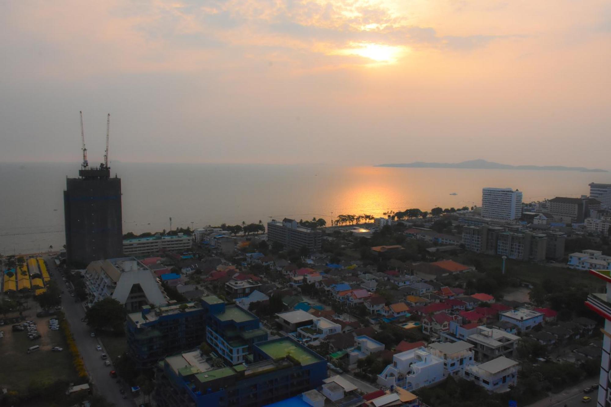 Dusit Grand Condo View 乔木提恩海滩 客房 照片